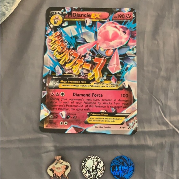 Pokémon Stuff - Picture 1 of 1